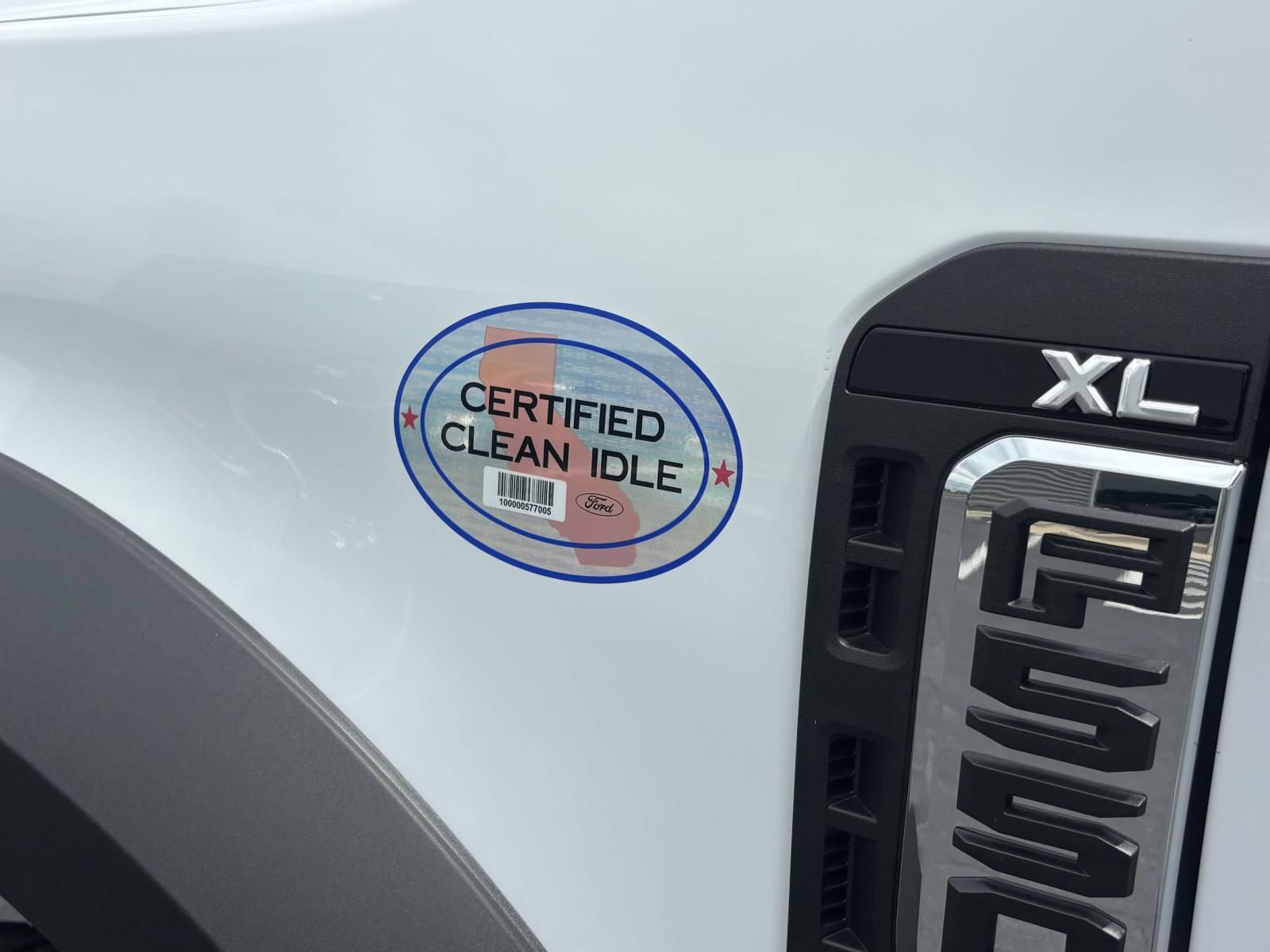 New 2025 Ford F550 4x4 Regular Cab Super Duty image 33