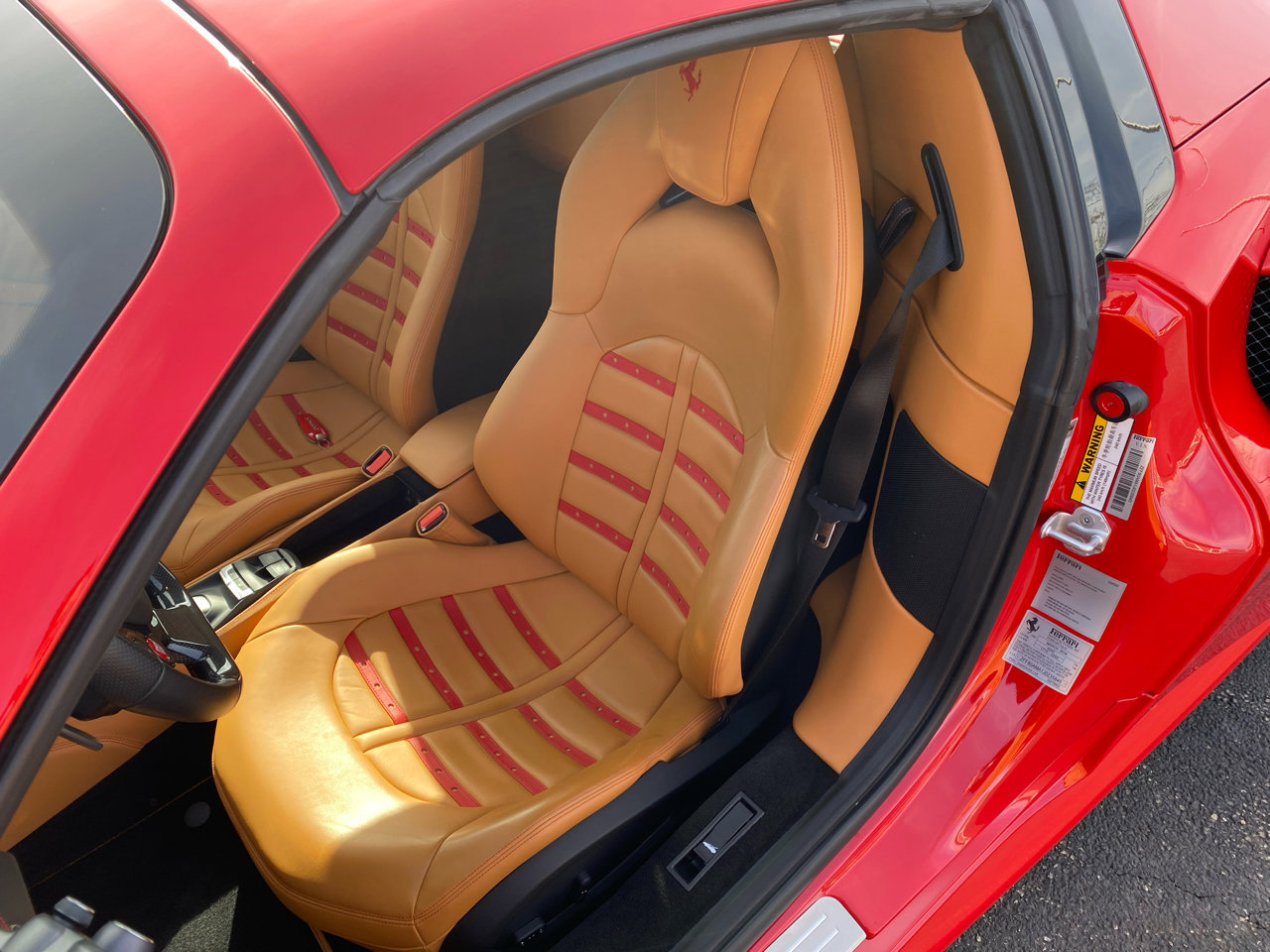 Used 2018 Ferrari 488 Spider image 29