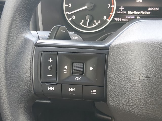 Used 2026 Nissan Rogue S FWD image 24