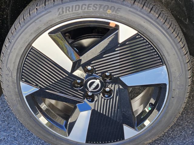 New 2026 Nissan Kicks SR w/ Cold Weather Package image 10