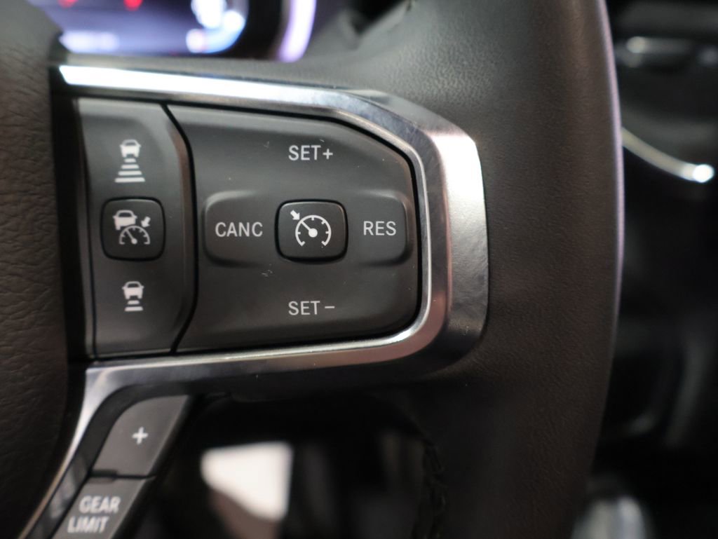 Used 2025 RAM 2500 Laramie image 31