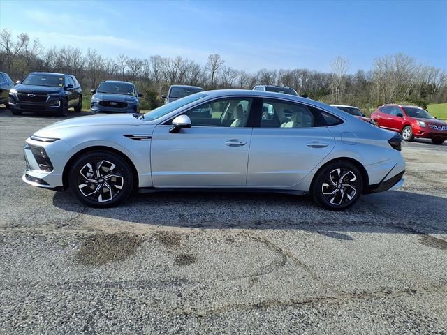 Used 2025 Hyundai Sonata SEL image 32