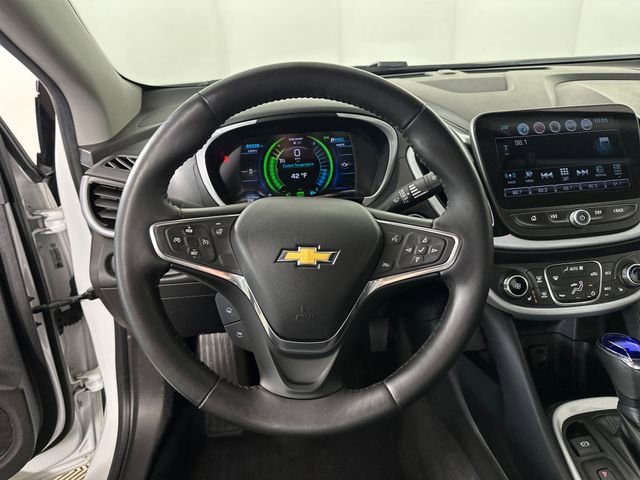 Used 2017 Chevrolet Volt LT w/ Comfort Package image 14