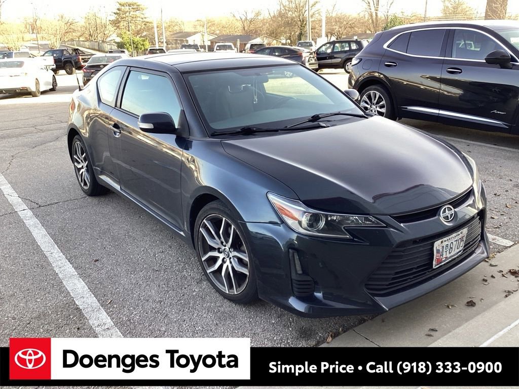 Used 2015 Scion tC image 1