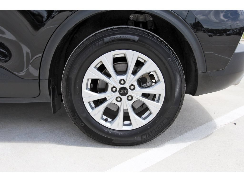 Used 2023 Ford Escape Active FWD image 31