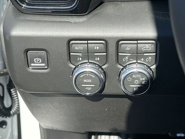 New 2026 GMC Sierra 1500 AT4 w/ AT4 Premium Package AWD/4WD image 18