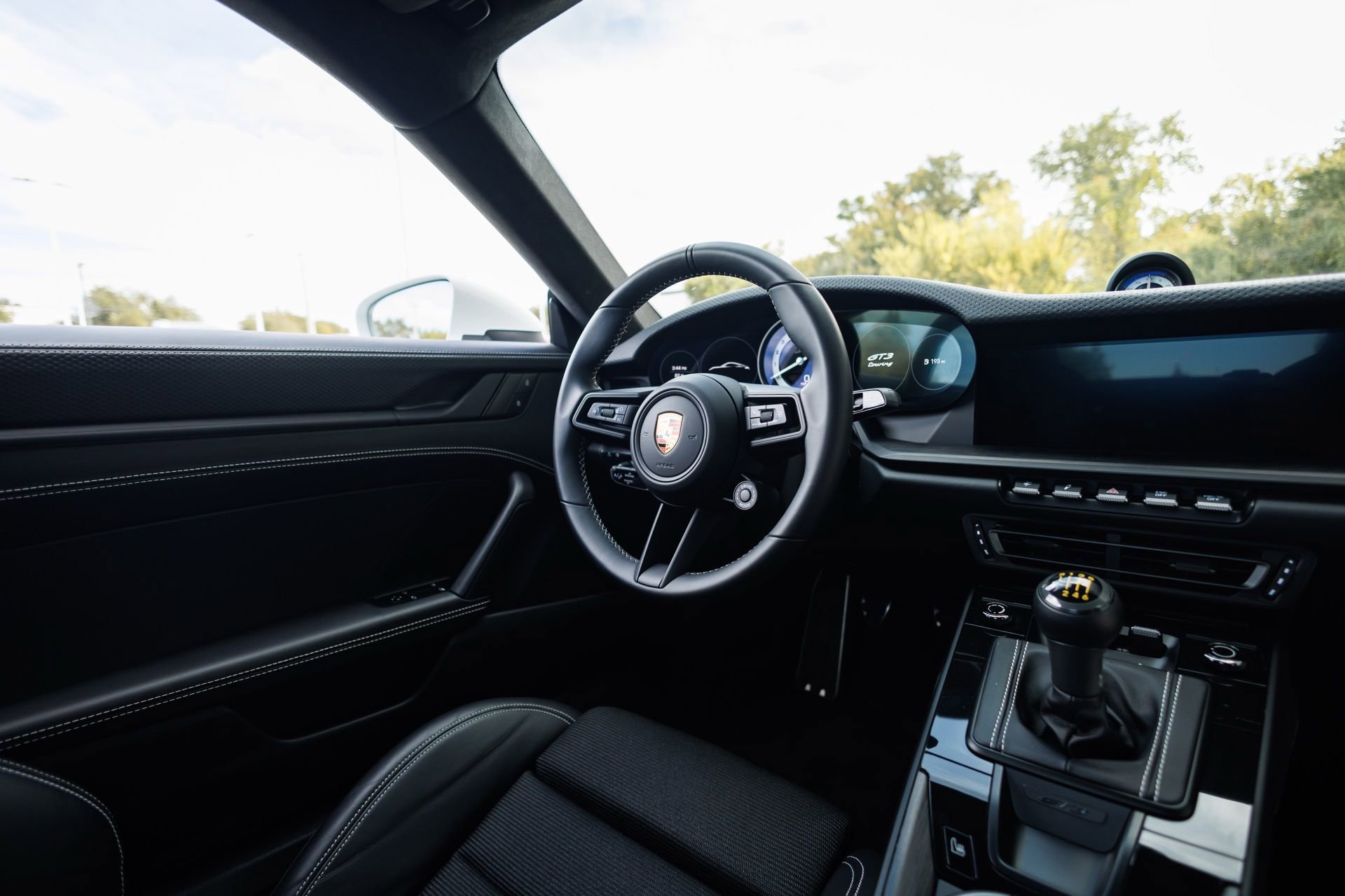 Used 2022 Porsche 911 GT3 RWD image 52