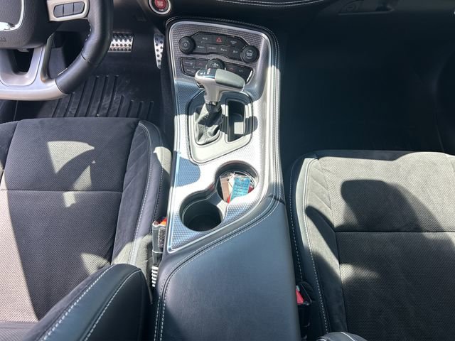 Used 2022 Dodge Challenger SRT Hellcat RWD image 17