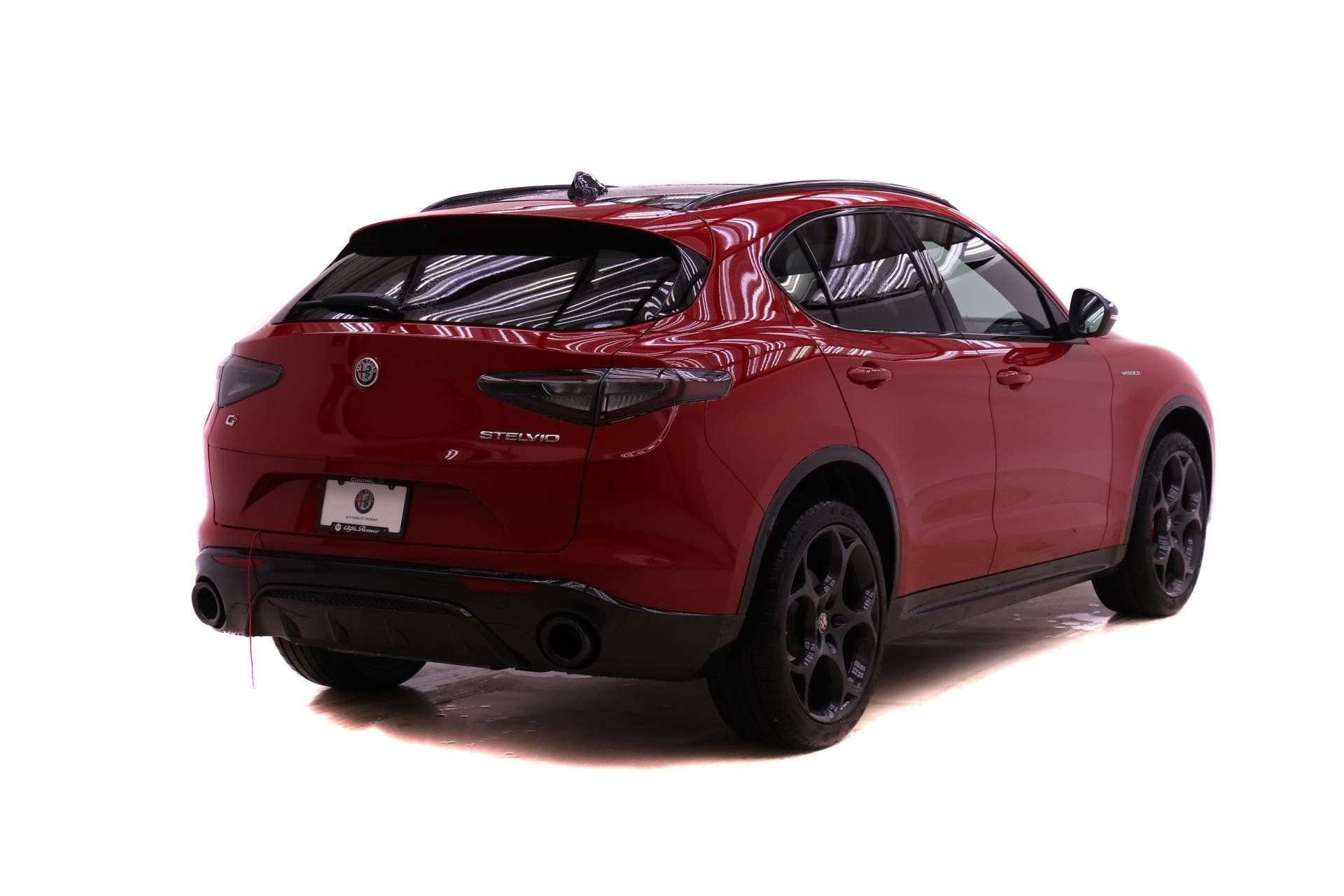 New 2026 Alfa Romeo Stelvio Sprint image 4