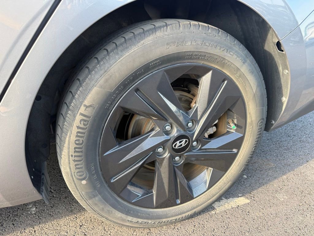 Used 2021 Hyundai Elantra SEL w/ Convenience Package FWD image 28