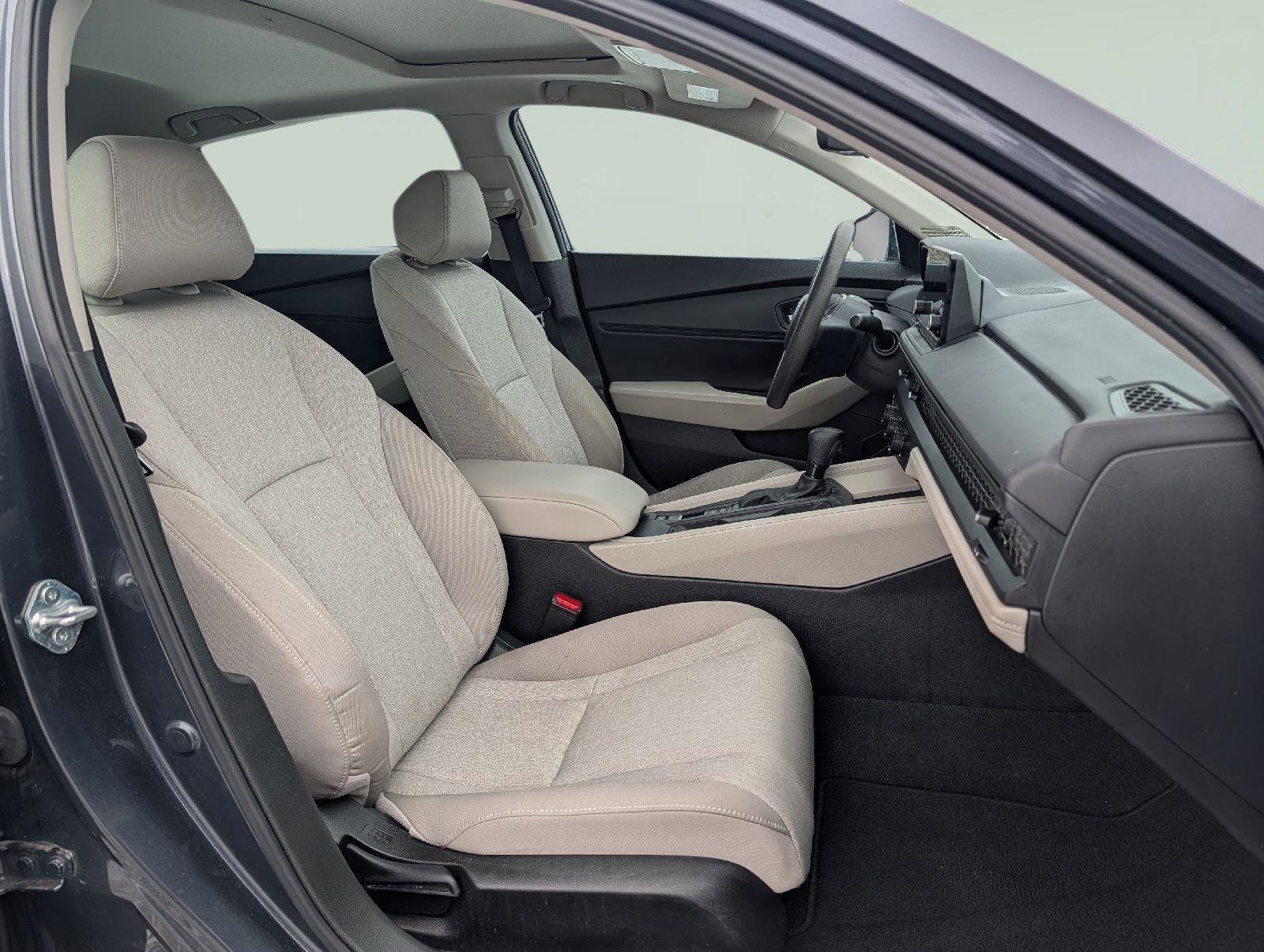 Used 2024 Honda Accord EX image 22