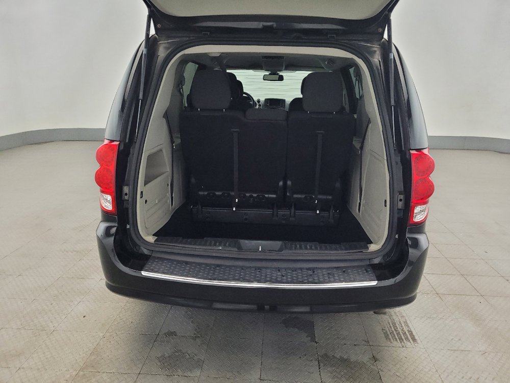 Used 2019 Dodge Grand Caravan SE w/ UConnect Hands-Free Group FWD image 29