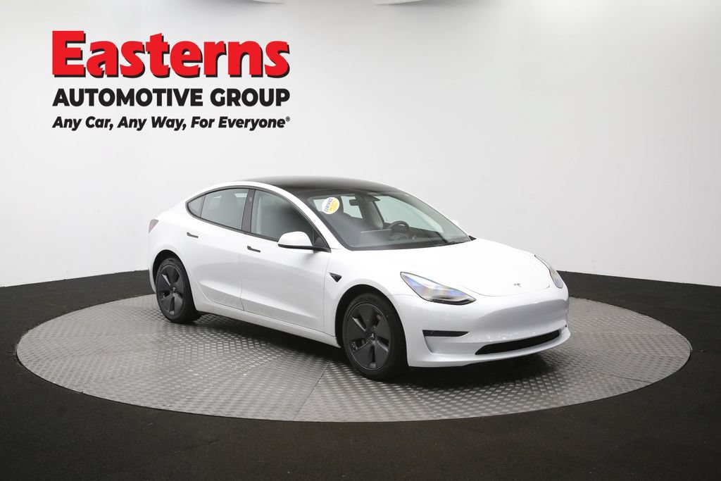 Used 2023 Tesla Model 3 Standard Range RWD image 45