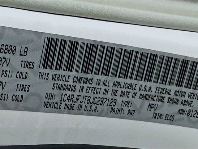 Used 2018 Jeep Grand Cherokee Summit image 34