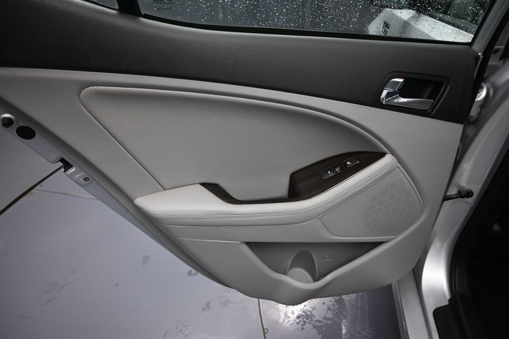Used 2015 Kia Optima EX w/ EX Premium Package FWD image 28
