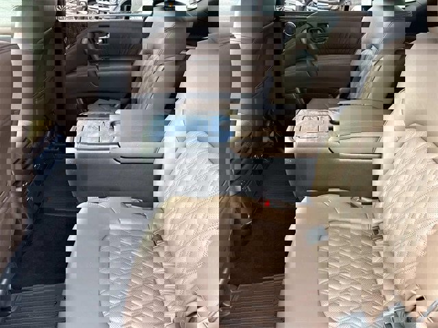 Used 2024 Nissan Armada Platinum w/ Captain's Chairs Package image 19