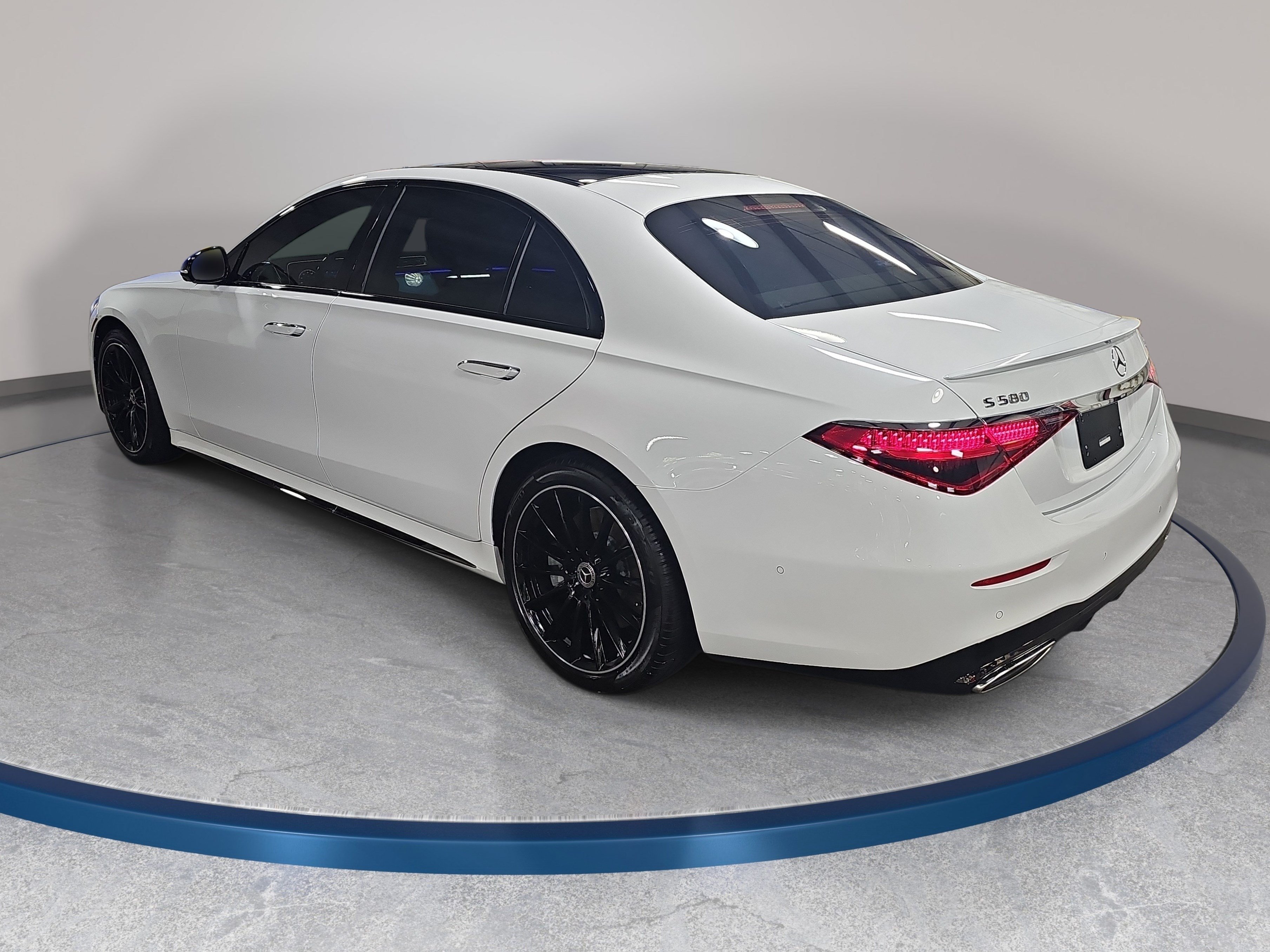 Used 2026 Mercedes-Benz S 580 4MATIC Sedan image 8
