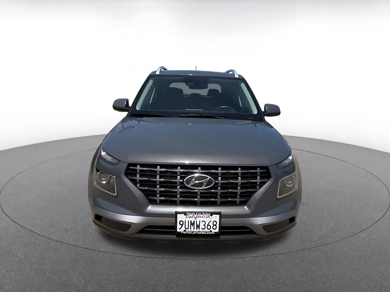 Used 2025 Hyundai Venue SEL image 4
