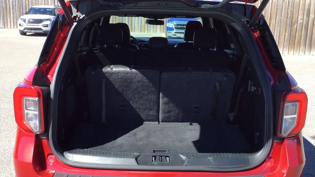 Certified 2022 Ford Explorer ST-Line image 8
