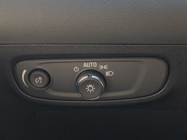 Used 2026 Buick Encore GX Sport Touring w/ Advanced Technology Package FWD image 26