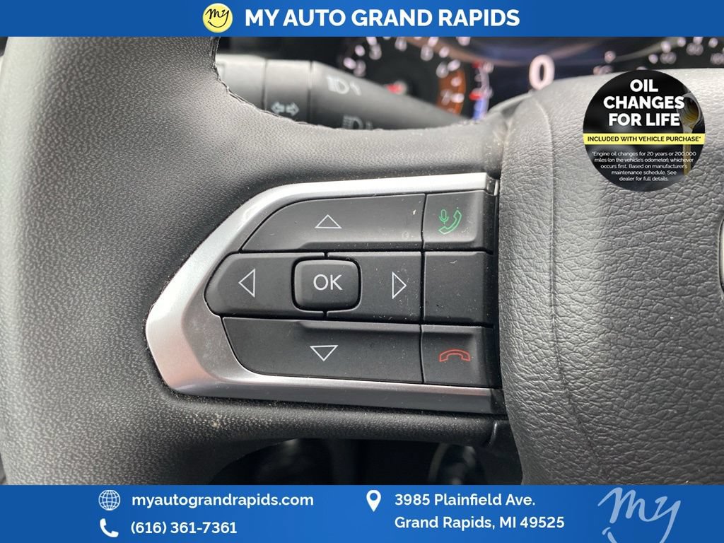Used 2023 Jeep Compass Limited AWD/4WD image 23