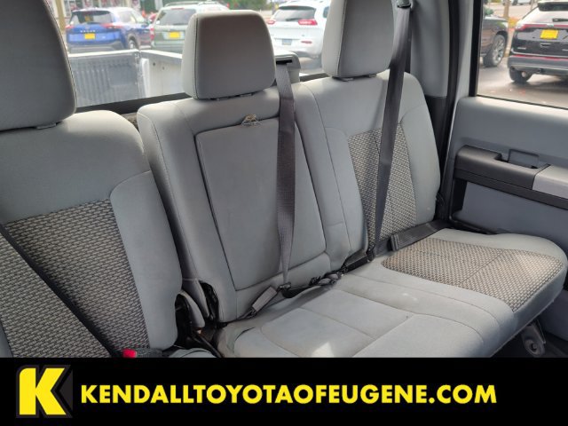Used 2016 Ford F250 XLT w/ XLT Interior Package AWD/4WD image 17