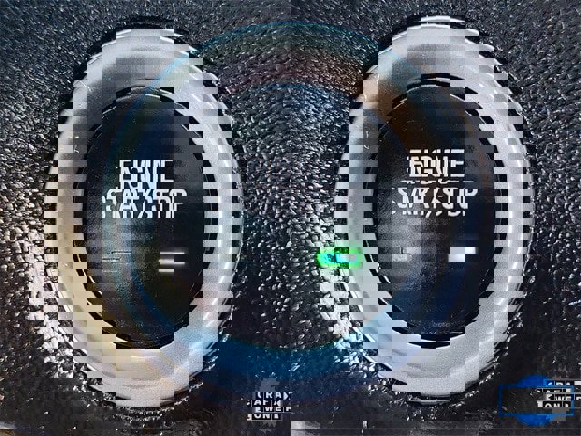 Used 2024 GMC Terrain SLT image 19