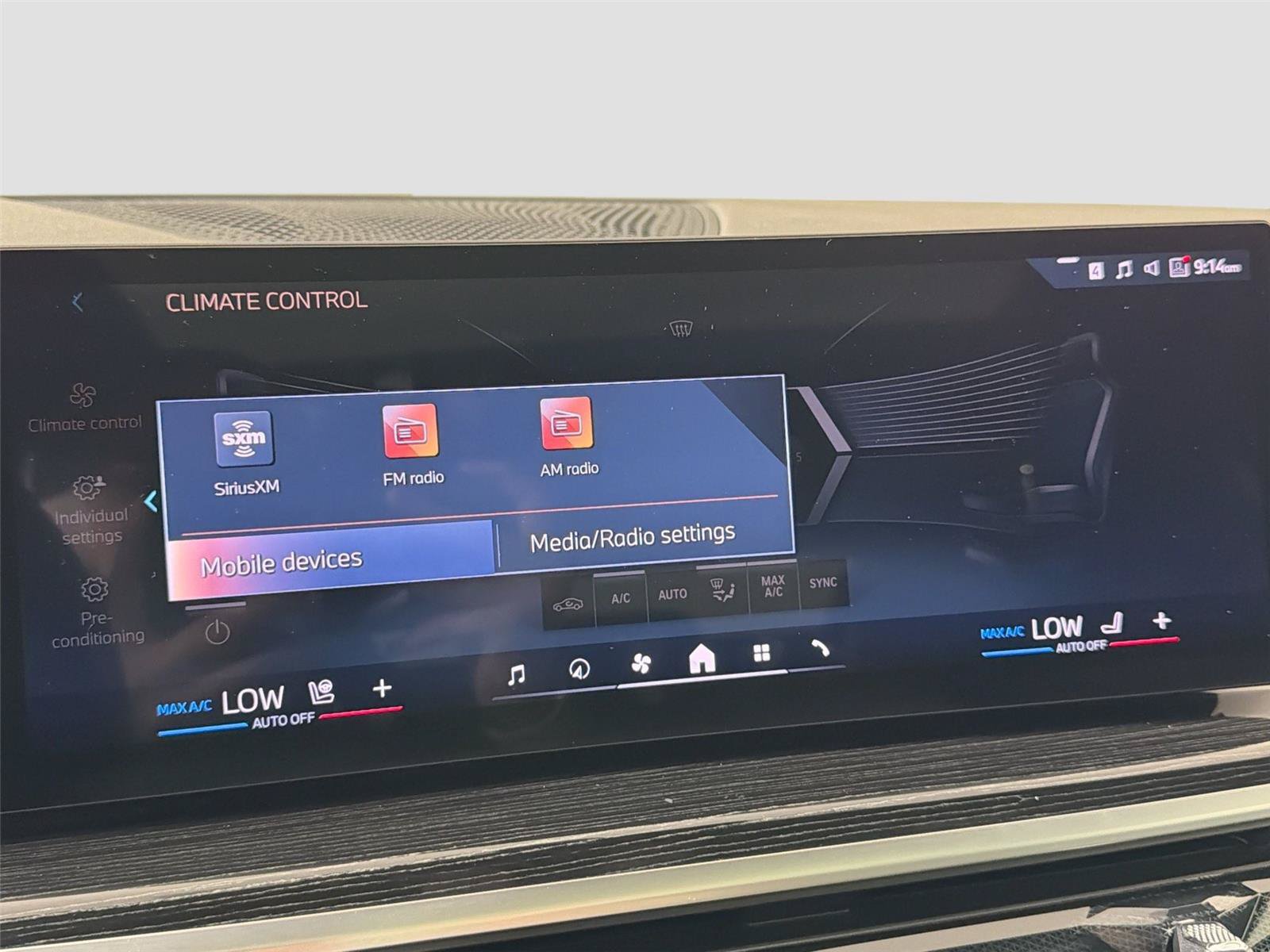 Certified 2026 BMW X6 xDrive40i AWD/4WD image 14