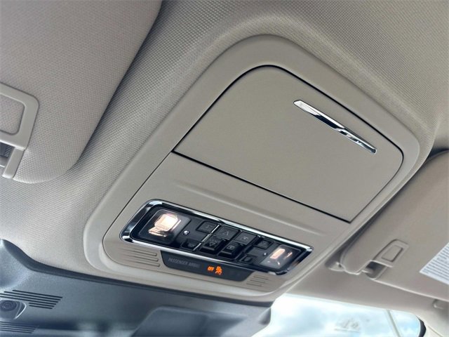 New 2025 Lincoln Corsair Grand Touring w/ Jet Appearance Package image 32