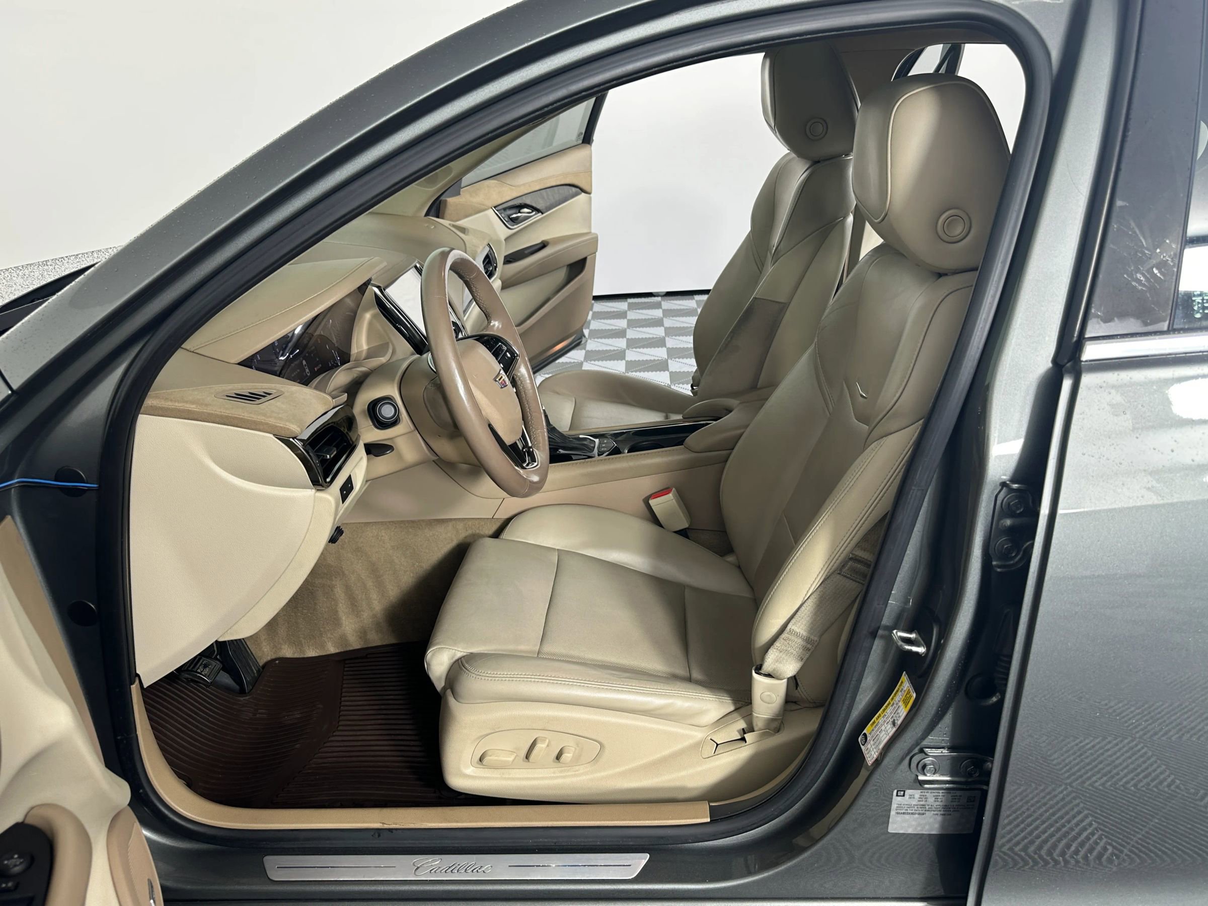 Used 2016 Cadillac ATS Luxury w/ Safety and Security Package image 25