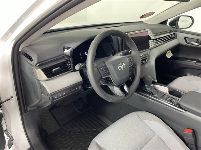 New 2026 Toyota Camry LE w/ Convenience Package image 2