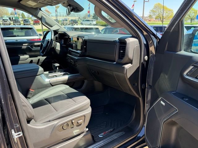 Certified 2023 Chevrolet Silverado 1500 LTZ AWD/4WD image 28