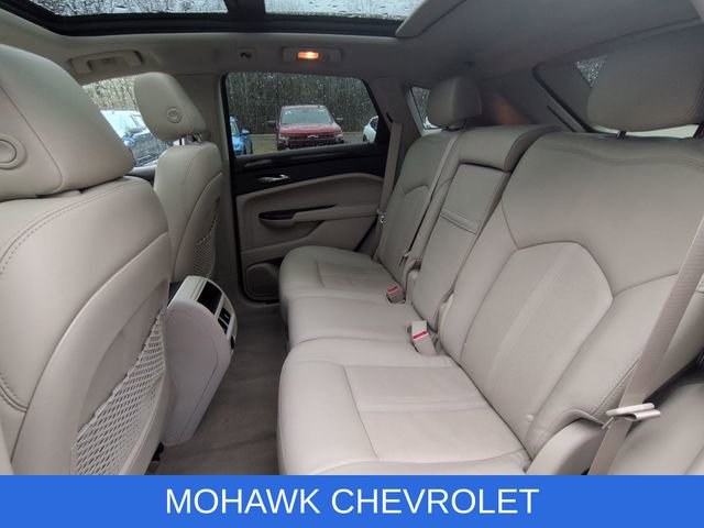 Used 2015 Cadillac SRX Luxury image 27
