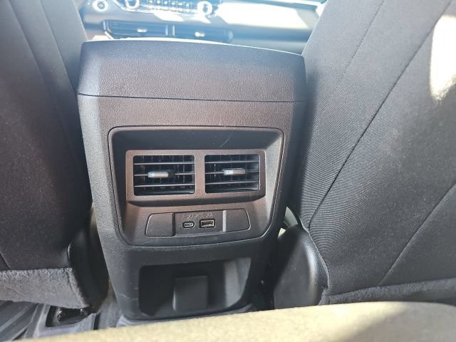 Used 2024 GMC Canyon Elevation w/ Convenience Package AWD/4WD image 12