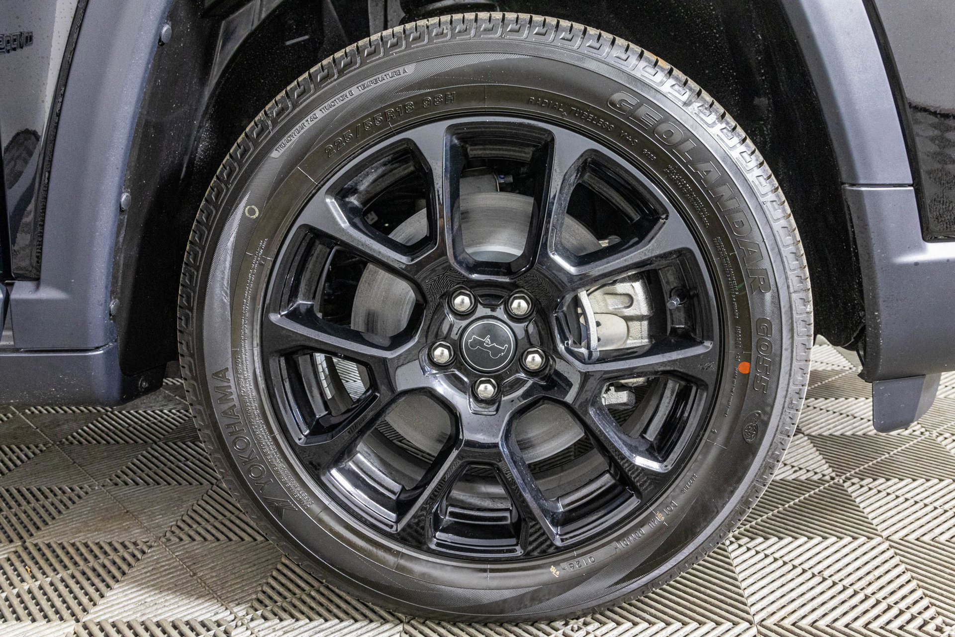 New 2026 Jeep Compass Latitude AWD/4WD image 39