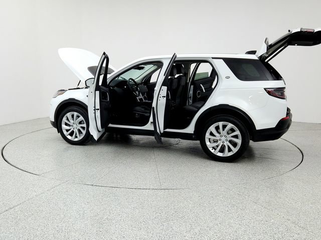 Certified 2022 Land Rover Discovery Sport SE image 12