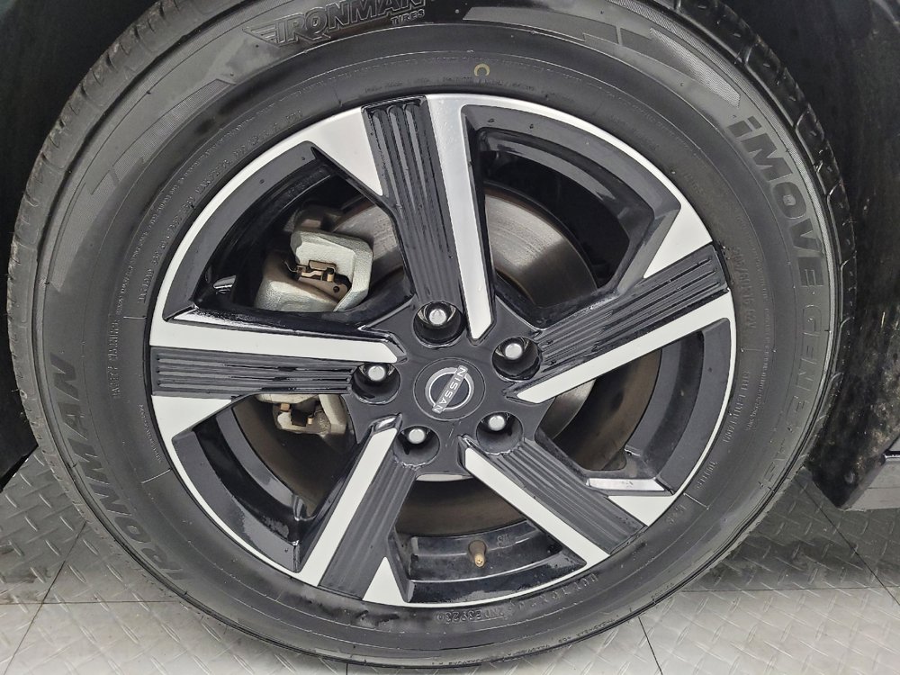 Used 2024 Nissan Sentra SV image 31