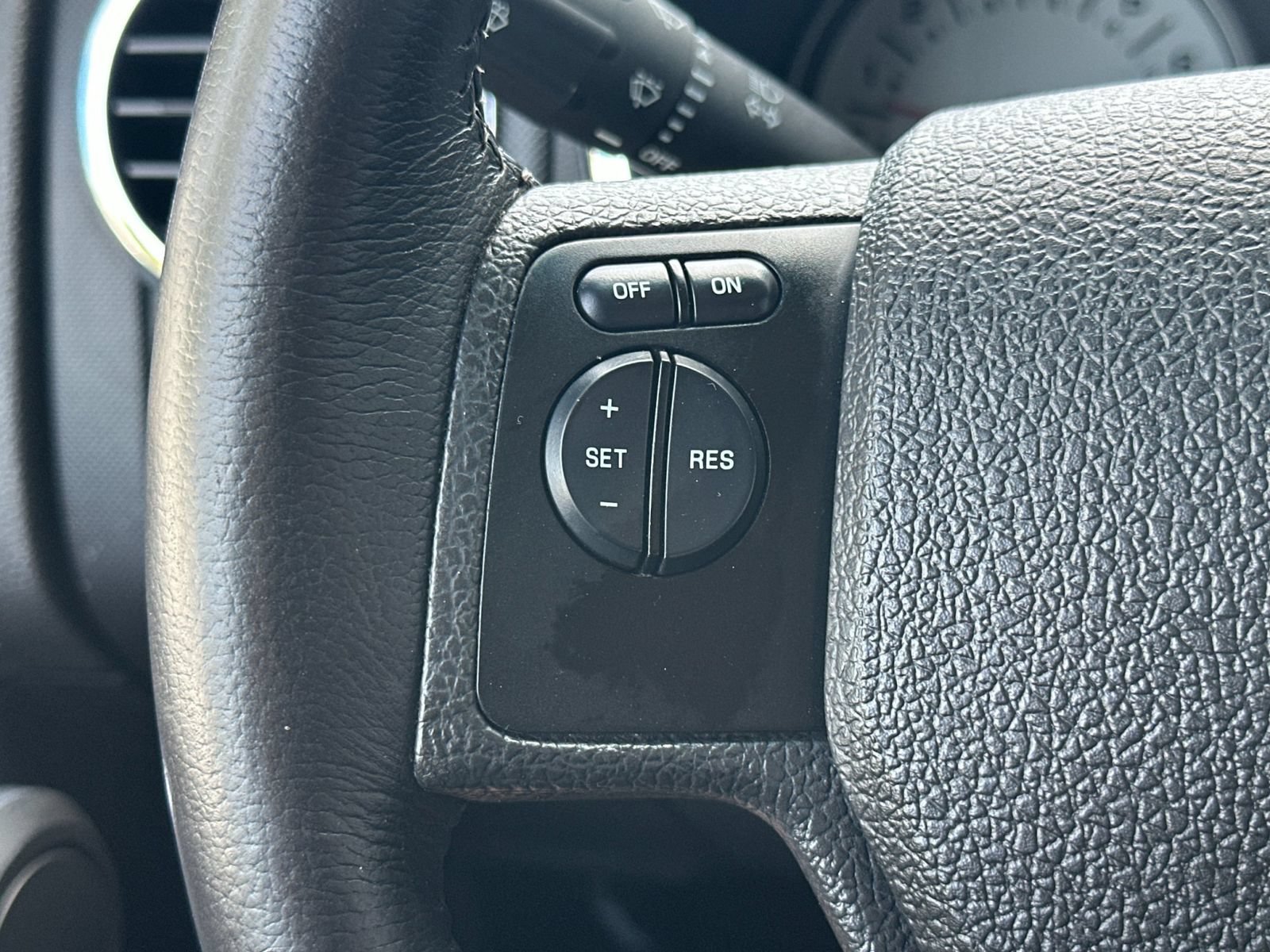 Used 2010 Ford Explorer Sport Trac XLT RWD image 23