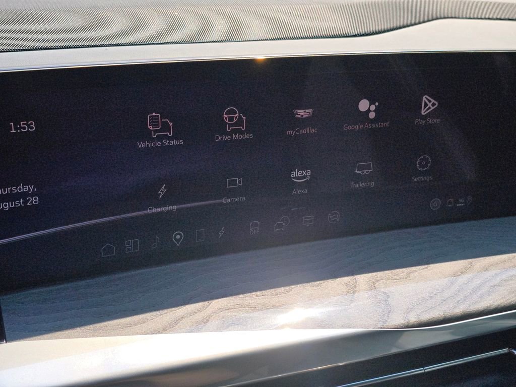 New 2025 Cadillac Escalade IQ Sport 2 image 28