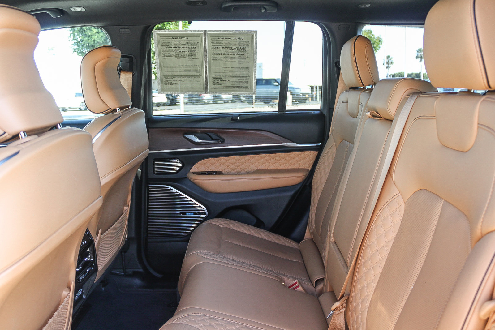 Used 2023 Jeep Grand Cherokee Summit w/ Luxury Tech Group V image 20