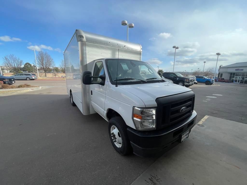 New 2024 Ford E-450 and Econoline 450 Super Duty w/ Driver's Safety Package