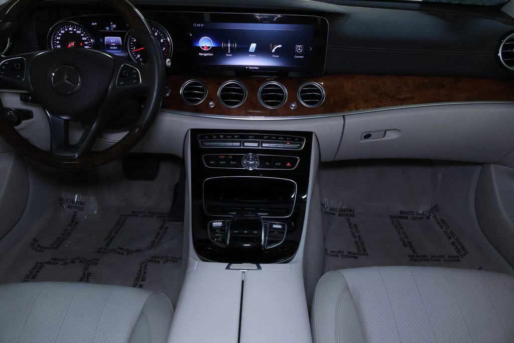 Used 2018 Mercedes-Benz E 300 4MATIC w/ Premium 1 Package image 17