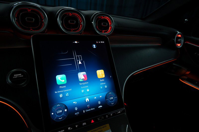 New 2026 Mercedes-Benz GLC 63 AMG S image 16