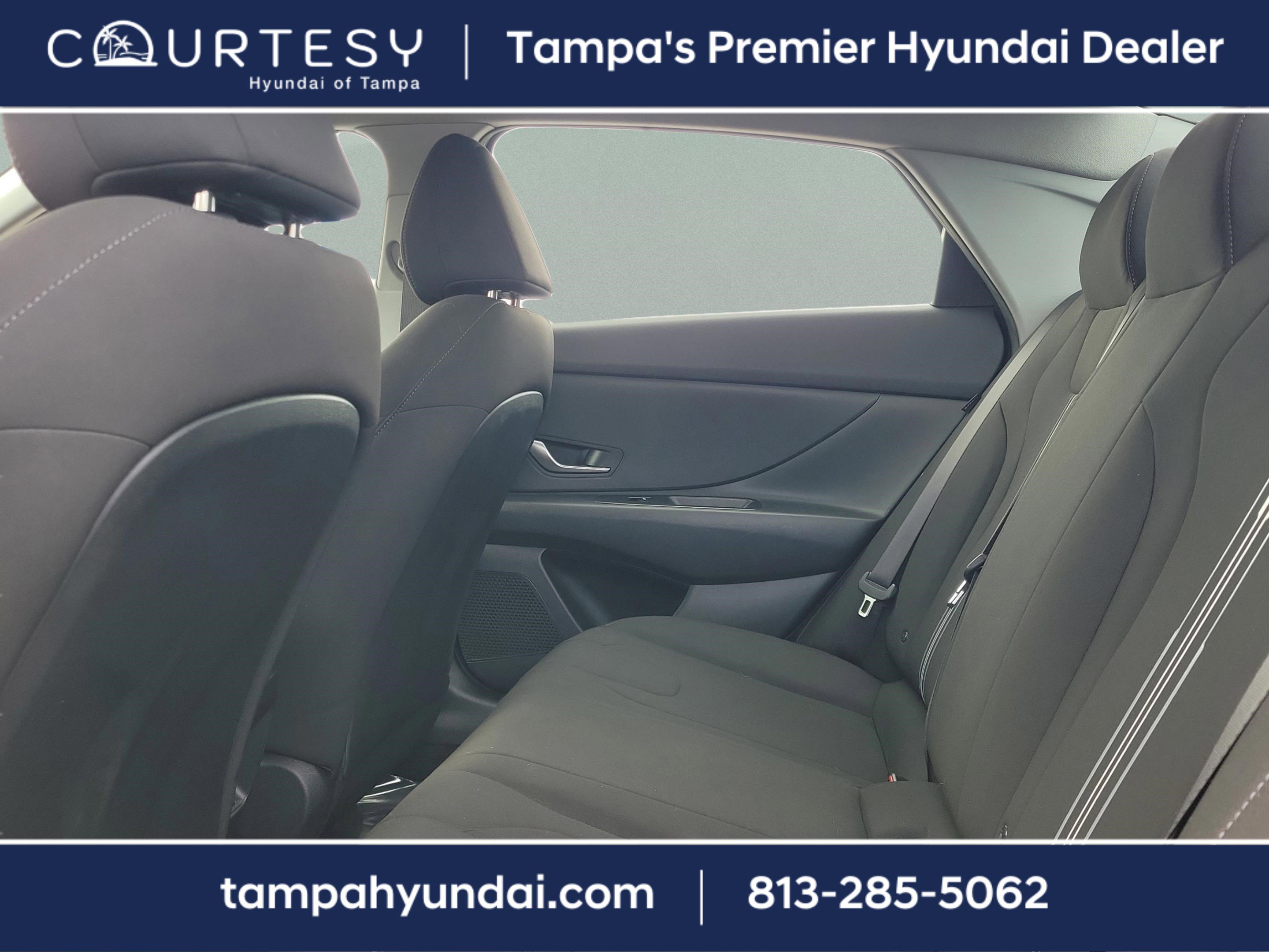 Certified 2024 Hyundai Elantra SEL image 5