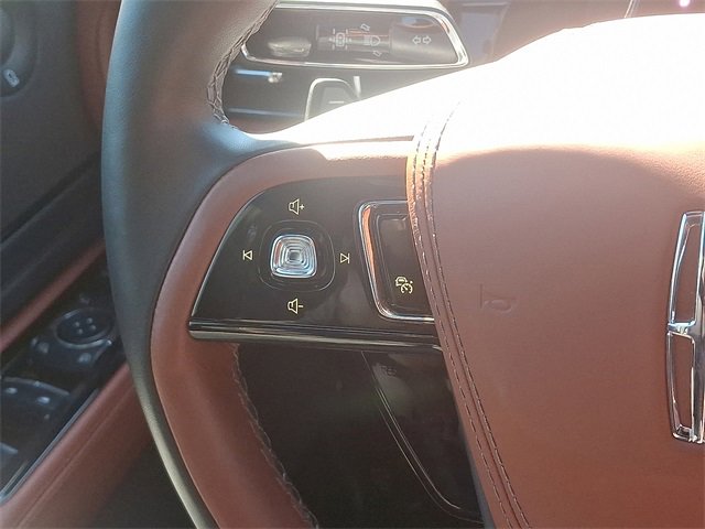 Used 2025 Lincoln Aviator Reserve w/ Jet Appearance Package image 21