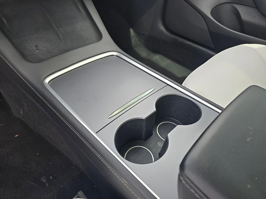 Used 2022 Tesla Model 3 Long Range image 24