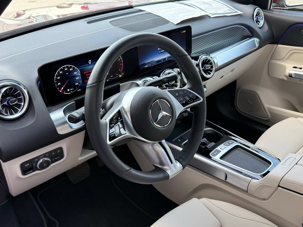 New 2026 Mercedes-Benz GLB 250 image 19