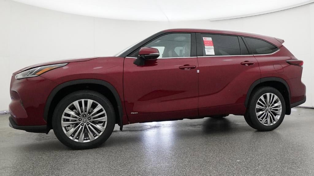 New 2026 Toyota Highlander Platinum AWD/4WD image 18