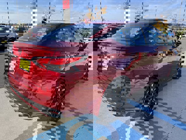 New 2025 Nissan Versa SR image 4