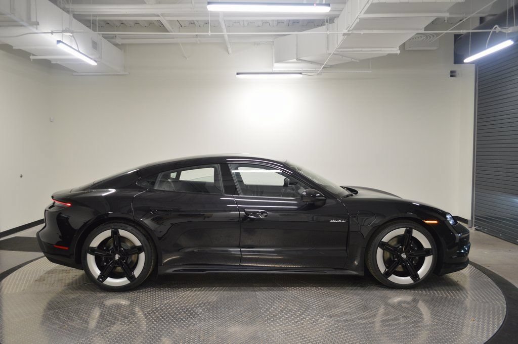 New 2026 Porsche Taycan RWD image 8